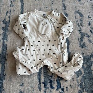Nested Bean Zen Footsie Classic Onesie 6-9 Months
